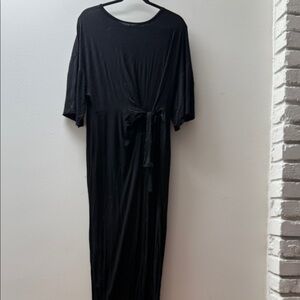 Mustard Seed Elegant Black Long Sleeve Dress